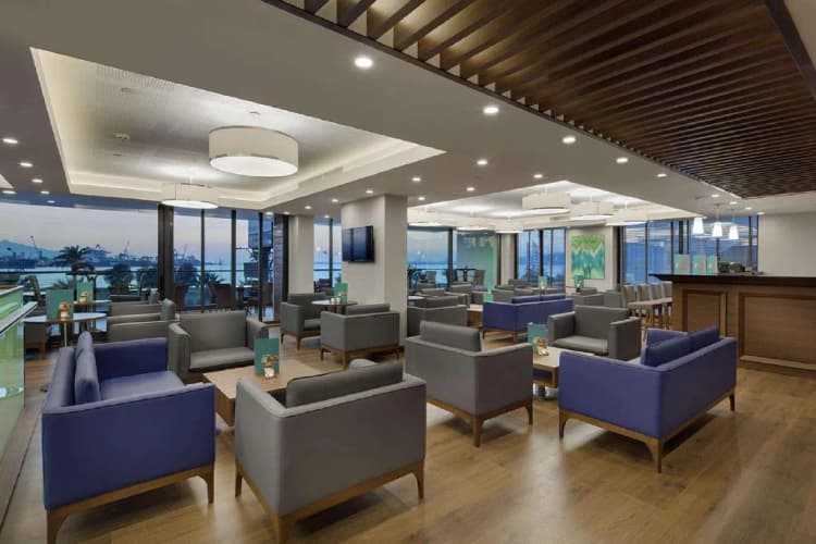 Bar, Hilton Garden Inn Izmir Bayrakli, Izmir
