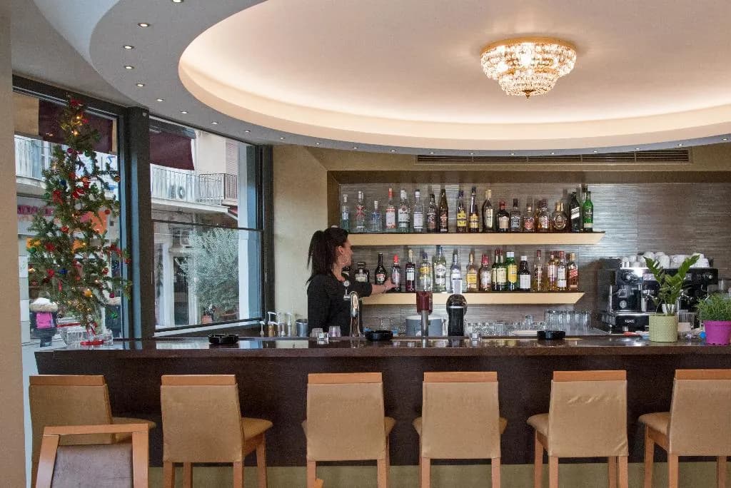 Bar, Morfeas, Athens