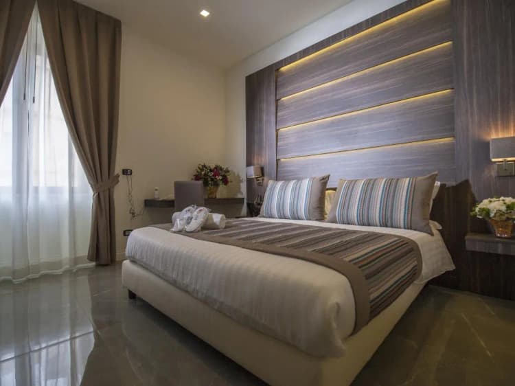 DOUBLE CLASSIC Room, Palazzo Firenze, Naples