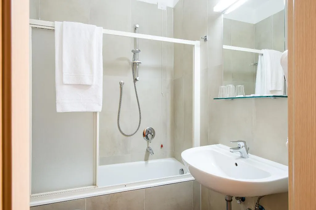 DOUBLE SINGLE USE STANDARD Room, Albergo Firenze, Florence