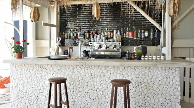 Bar, Marabou, Halkidiki