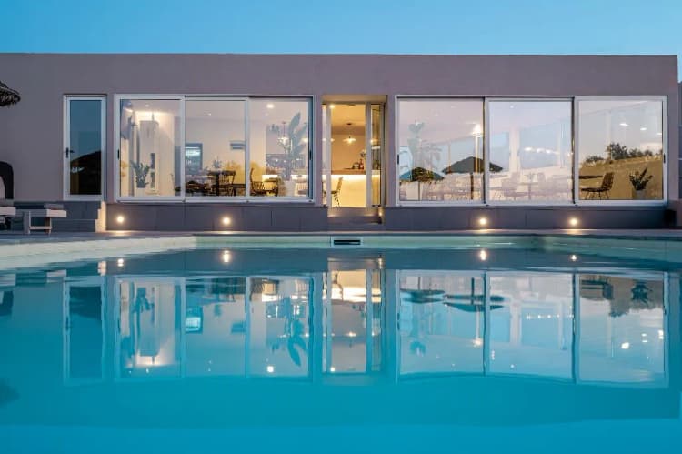 Bar, En Plo Boutique Suites, Santorini