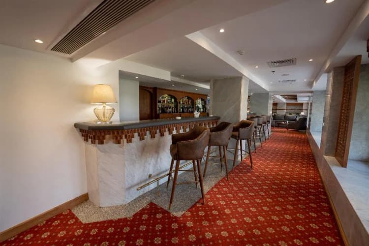 Bar, Baron Hotel Cairo, Cairo