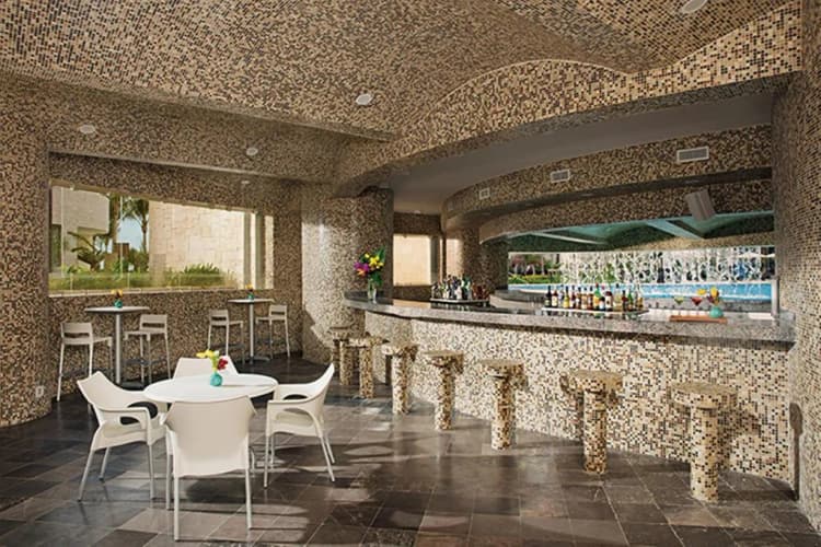 Bar, Dreams Playa Mujeres Golf & Spa Resorts, Cancun Area
