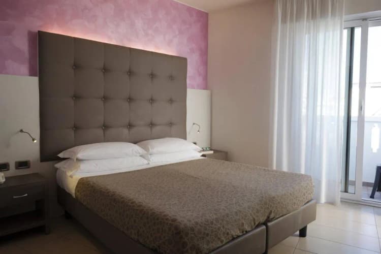 DOUBLE SUPERIOR Room, Hotel Tropical, Venice