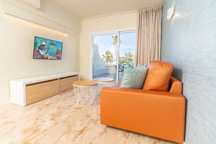 APARTMENT CAPACITY 2 TWO BEDROOMS Room, HOVIMA La Pinta Beachfront Family Hotel, Tenerife