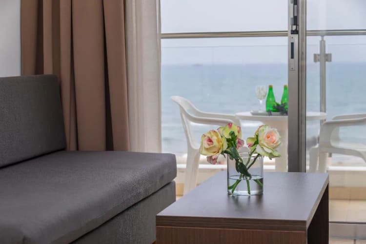 APARTMENT SEA VIEW ONE BEDROOM Room, Costantiana Beach Hotel Apts, Cyprus