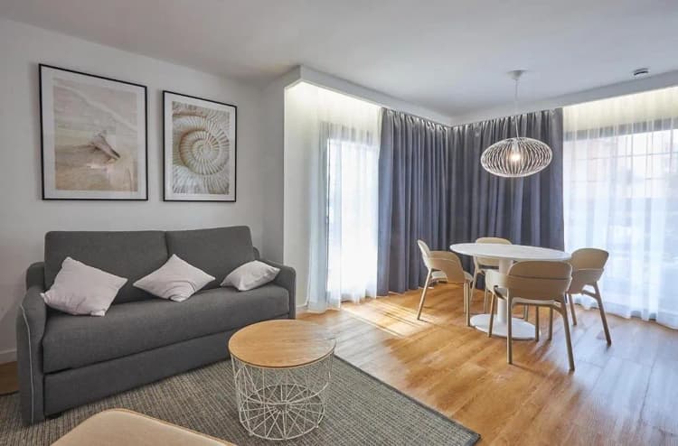 APARTMENT CAPACITY 4 Room, Rentalmar Suites Salou Families only, Costa Dorada