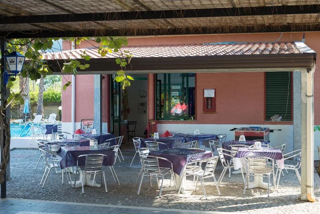 Bar, Villaggio Alkantara, Catania