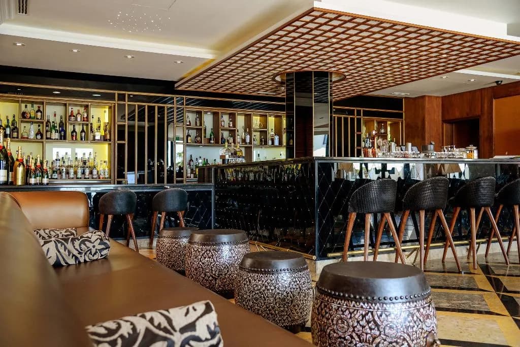 Bar, Grande Real Villa Italia Hotel & Spa, Lisbon
