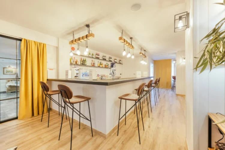 Bar, Viella, Costa Brava