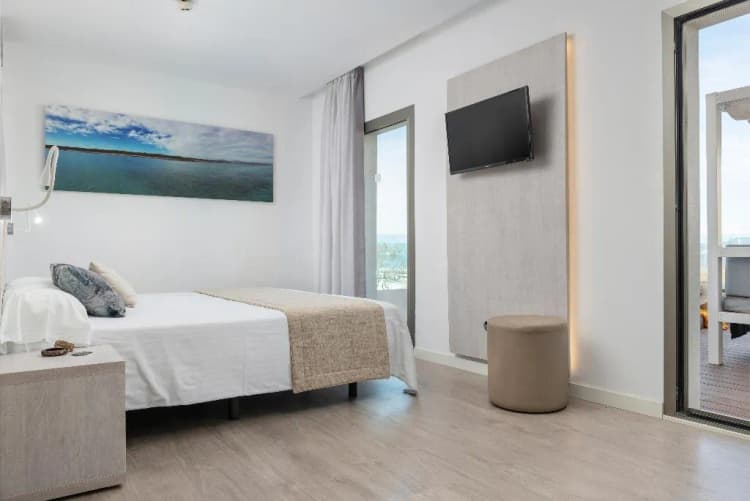 DOUBLE SINGLE USE DELUXE SEA VIEW Room, Llaut Boutique Hotel, Majorca