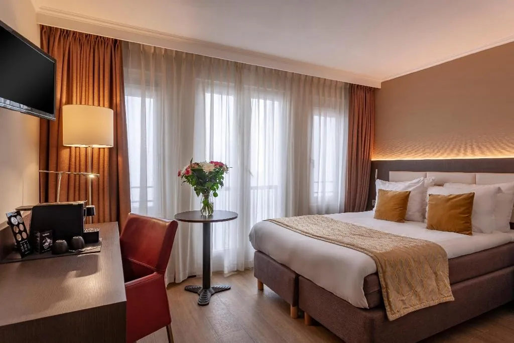DOUBLE DELUXE Room, Avenue, Amsterdam