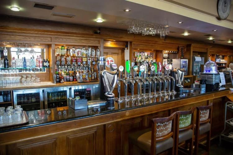 Bar, West County Hotel, Dublin