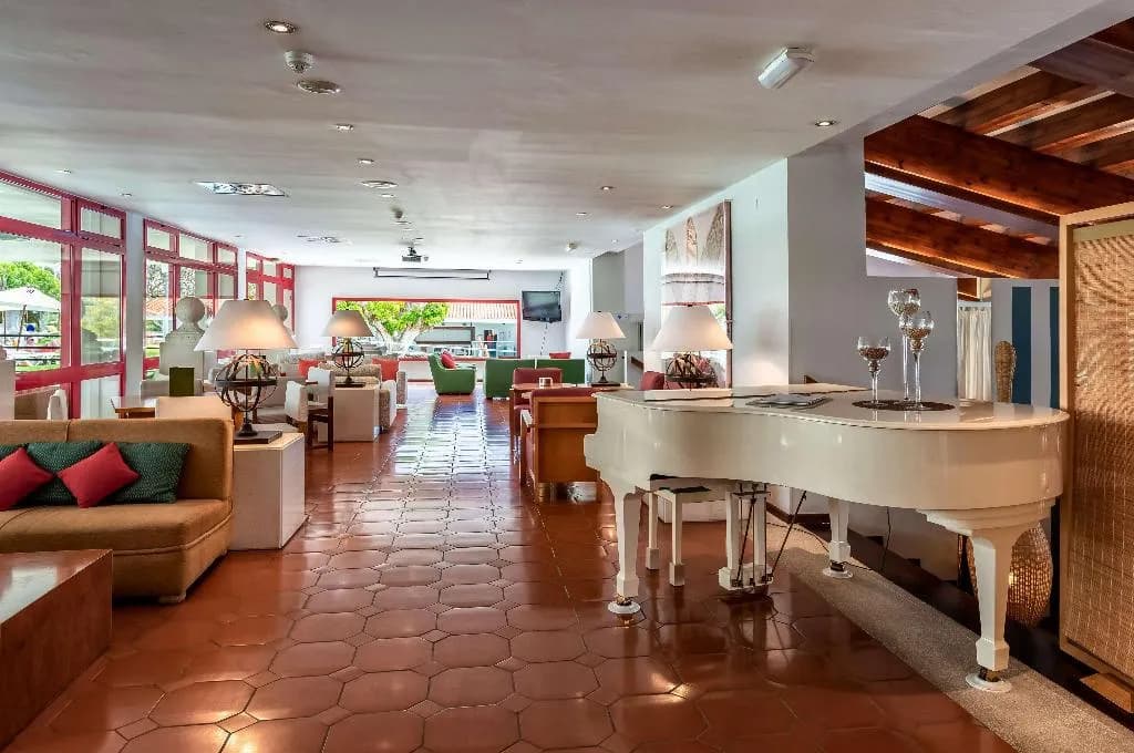 Bar, Parador de Nerja, Costa Del Sol