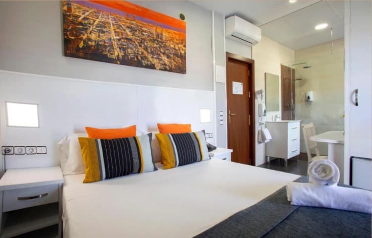 General view, Hostal Sans, Barcelona