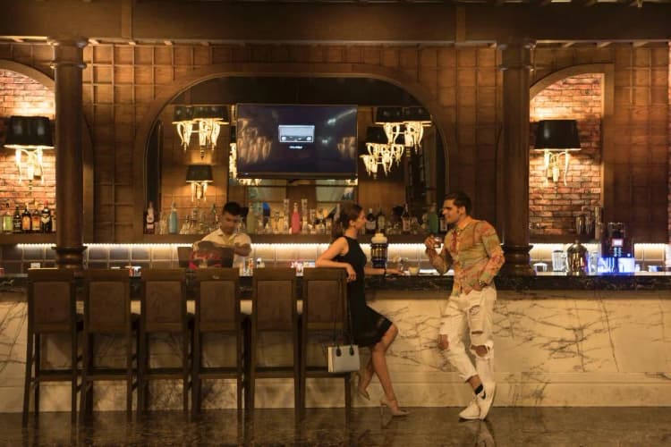 Bar, Quattro Beach Spa & Resort Hotel, Antalya
