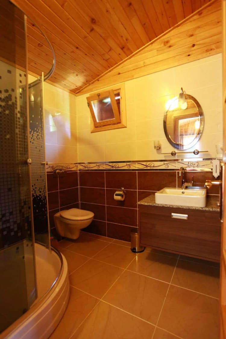 BUNGALOW DELUXE KING BED Room, Baris Pension & Bungalows, Antalya