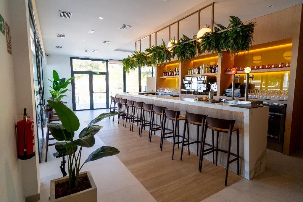 Bar, Alannia Salou, Costa Dorada