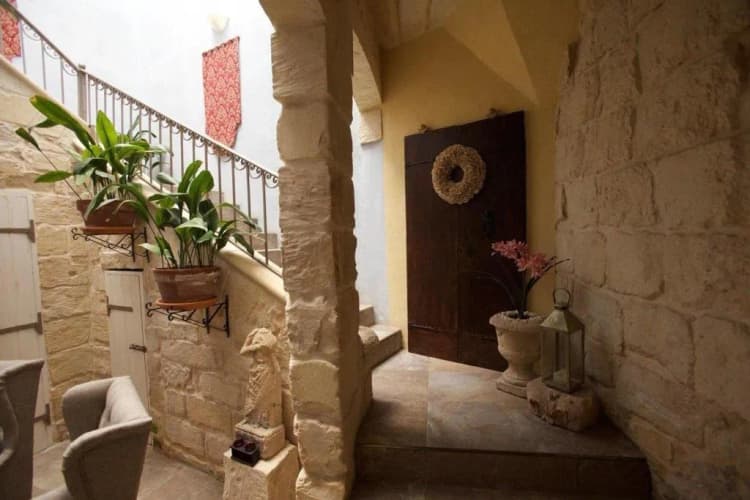 Conferences, Loggia Mariposa, Malta