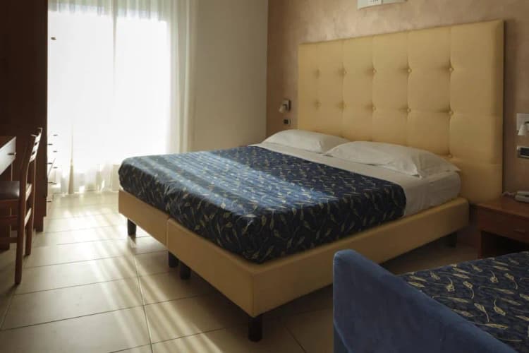 DOUBLE STANDARD Room, Hotel Tropical, Venice