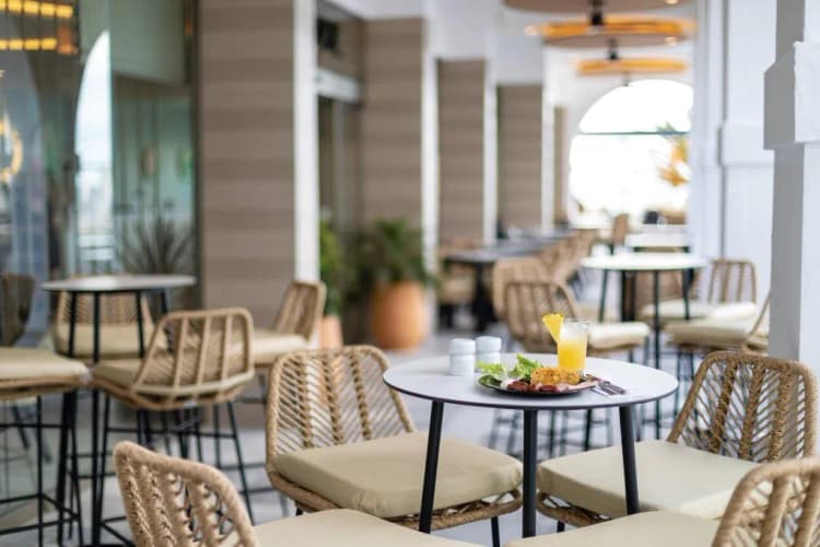 Bar, Hotel Riu Madeira - All Inclusive, Madeira