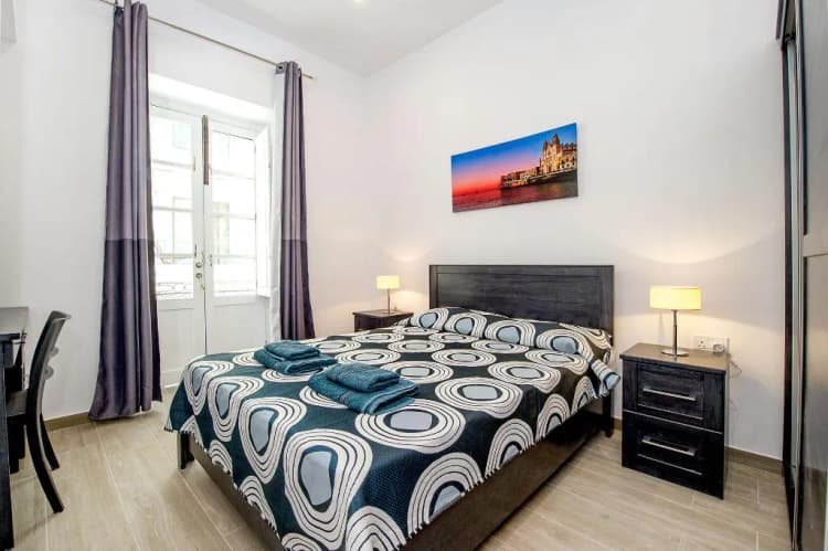 DOUBLE BASIC Room, 11Seabreeze House, Malta