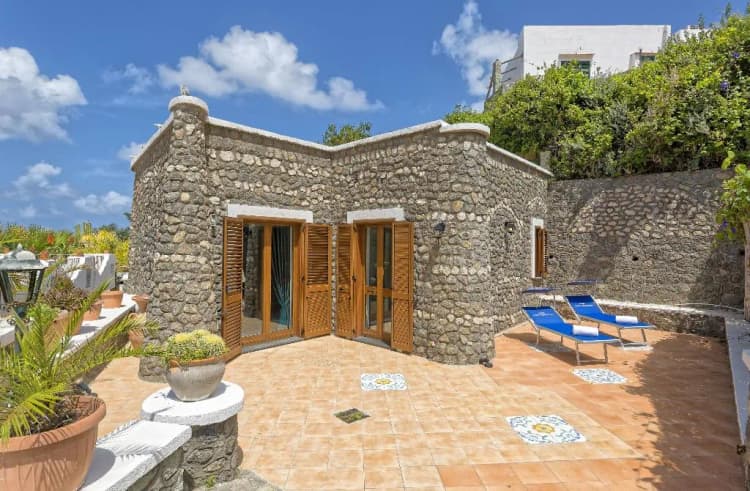 DOUBLE DELUXE WITH TERRACE Room, Punta Imperatore, Naples