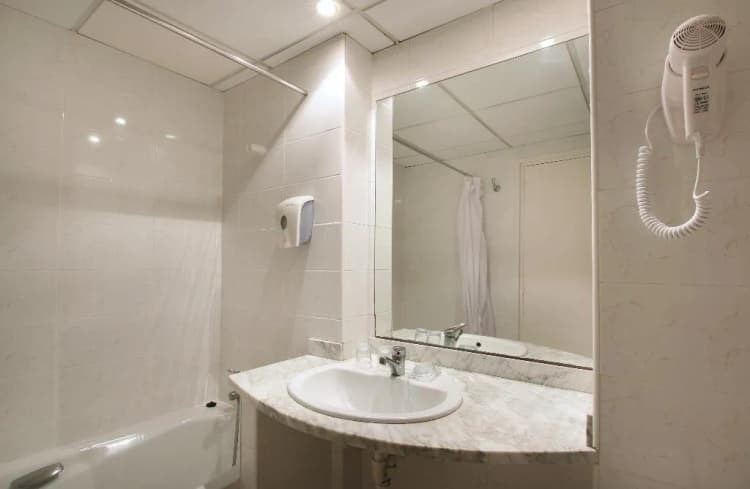 DOUBLE SINGLE USE STANDARD Room, Medplaya Santa Monica, Costa Brava