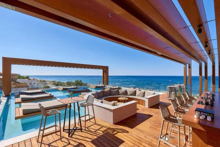 Bar, Enorme Santanna Beach, Crete