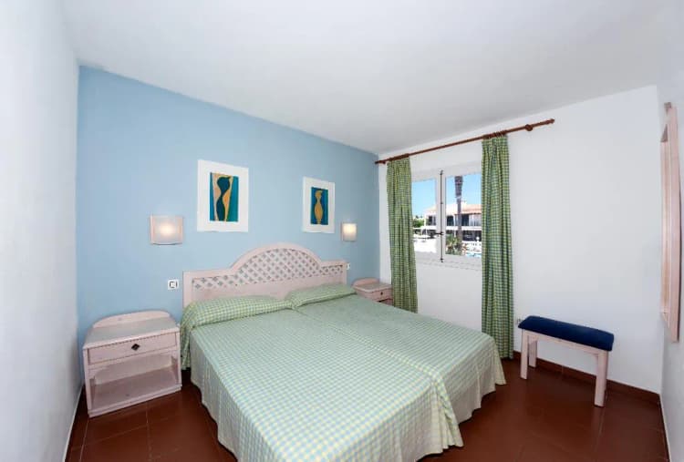 APARTMENT ONE BEDROOM Room, Oasis Park, Menorca