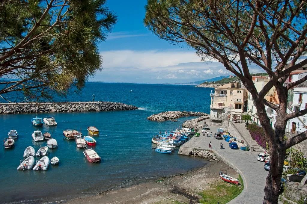 Beach, Sea Breeze Residence, Naples