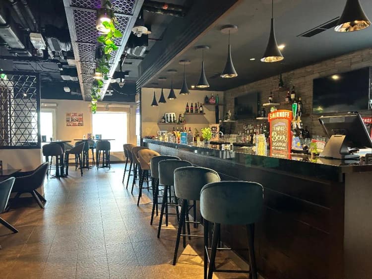 Bar, Hampton by Hilton Dubai Al Barsha, Dubai