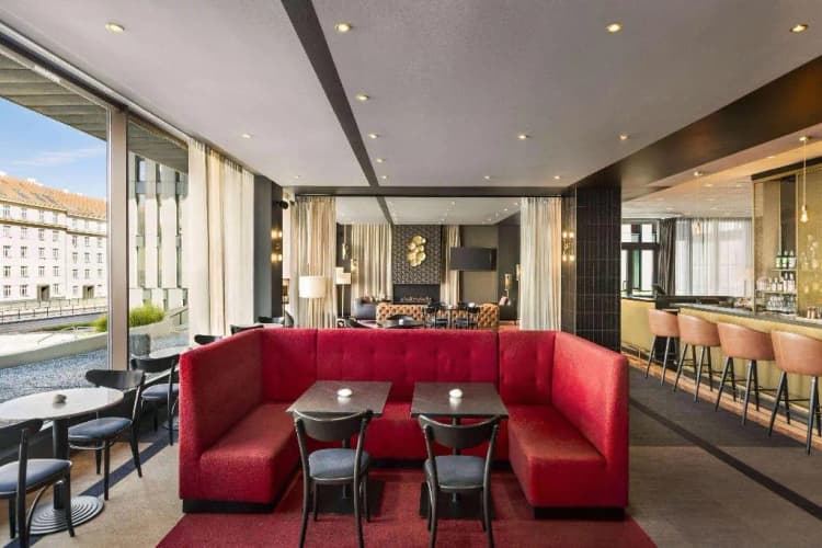 Bar, Vienna House by Wyndham Diplomat Prague, Prague
