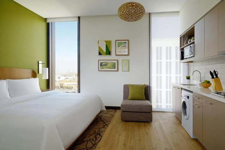 APARTMENT KING BED ONE BEDROOM Room, Element Me’aisam, Dubai