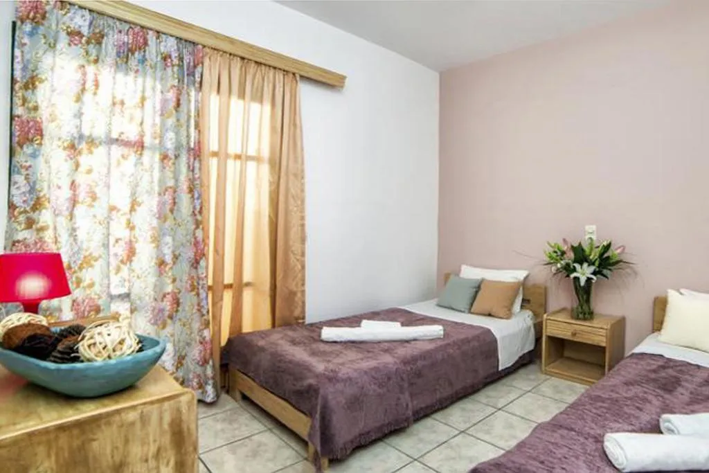 APARTMENT CAPACITY 4 Room, Malia Central Hotel, Crete