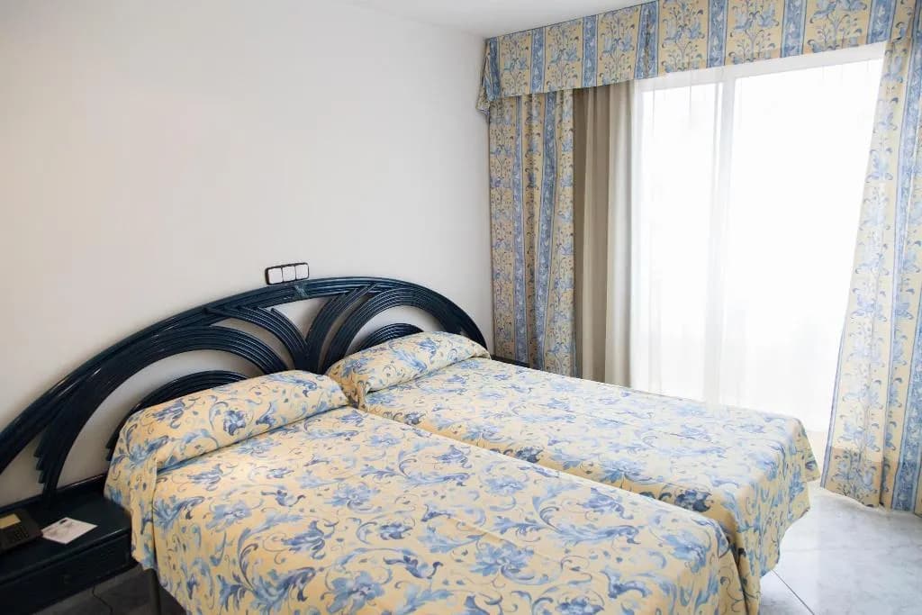 APARTMENT STANDARD Room, Apartamentos Neptuno Calella, Costa Brava