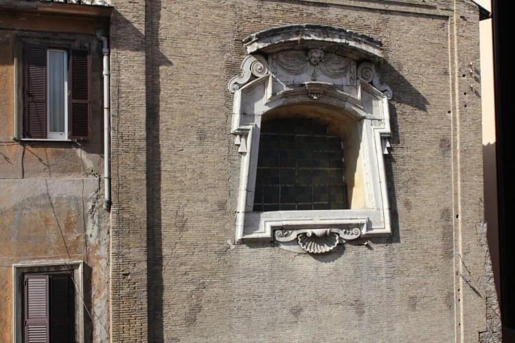 General view, Ave Popolo, Naples