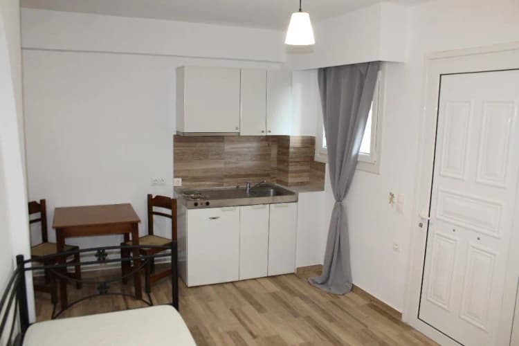 APARTMENT STANDARD Room, Zeus, Samos