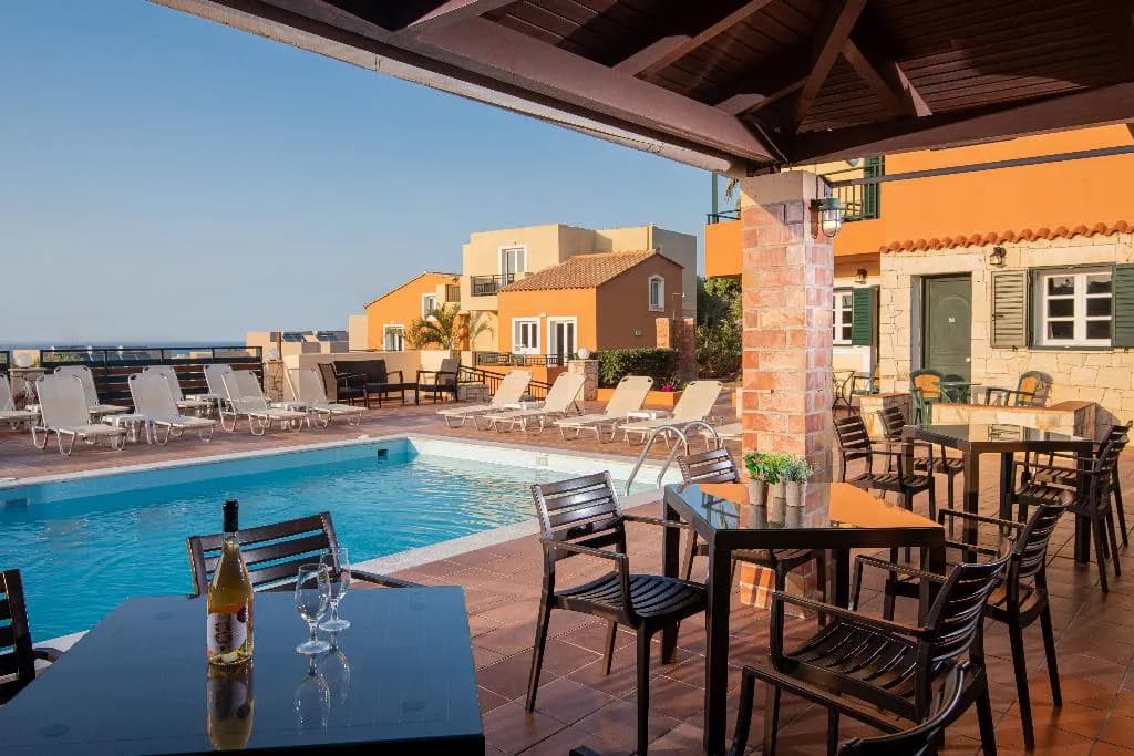 Bar, Golden Valentin Apartments, Crete