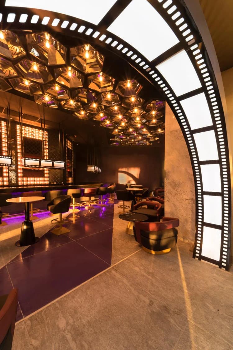 Bar, Planet Hollywood Cancun by Royalton, Cancun Area