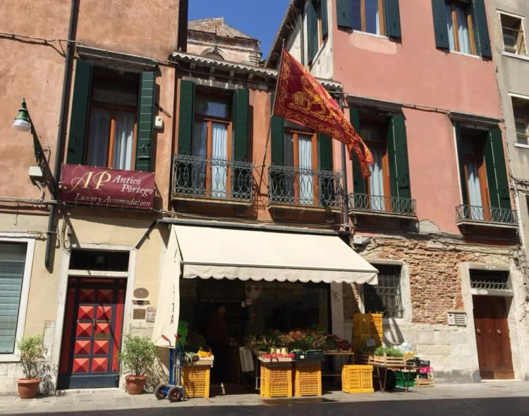 General view, Antico Portego, Venice