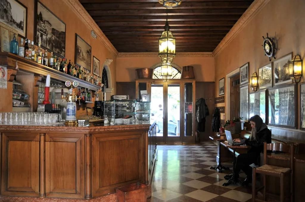 Bar, Hotel 5 Colonne, Venice