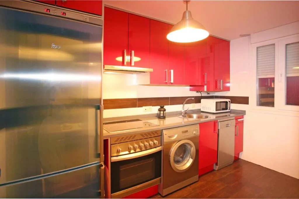 APARTMENT CAPACITY 2 Room, Soterraña, Madrid