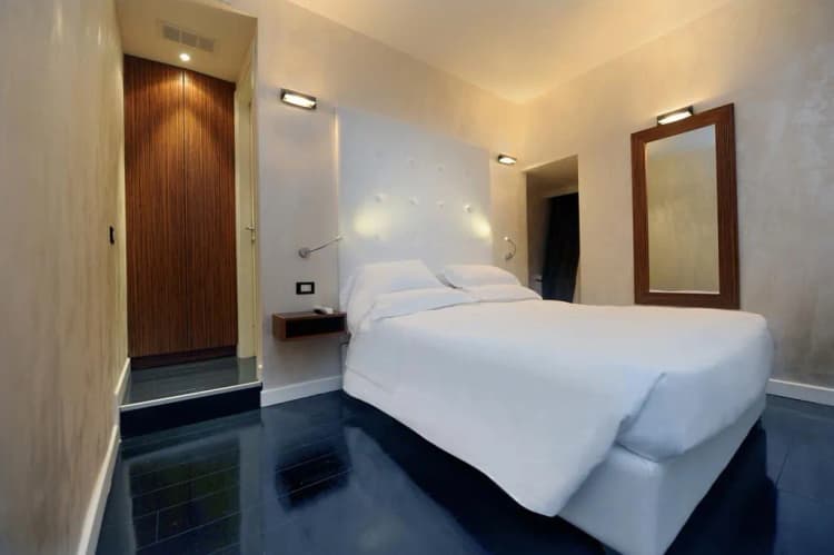 DOUBLE STANDARD Room, Pantheon Royal Suite, Rome