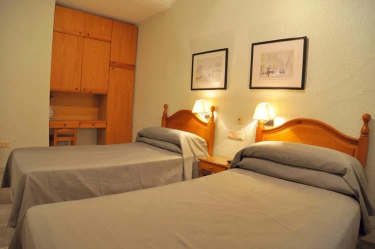 DOUBLE STANDARD Room, Zaymar, Valencia