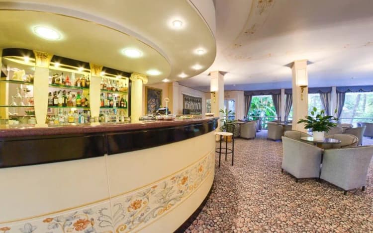 Bar, Astoria, Milan