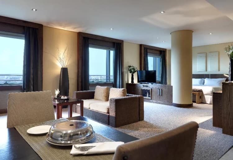 FAMILY ROOM CAPACITY 4 Room, Eurostars Madrid Mirasierra Suites, Madrid