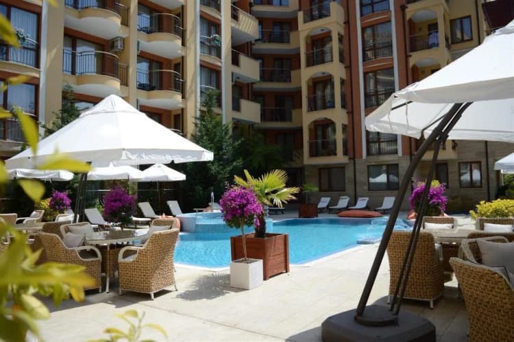 Bar, Harmony Suites 2&3, Bourgas