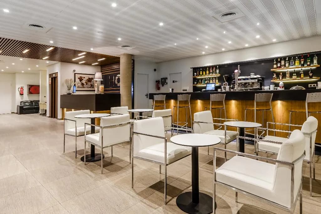 Bar, HC Mollet Barcelona, Barcelona